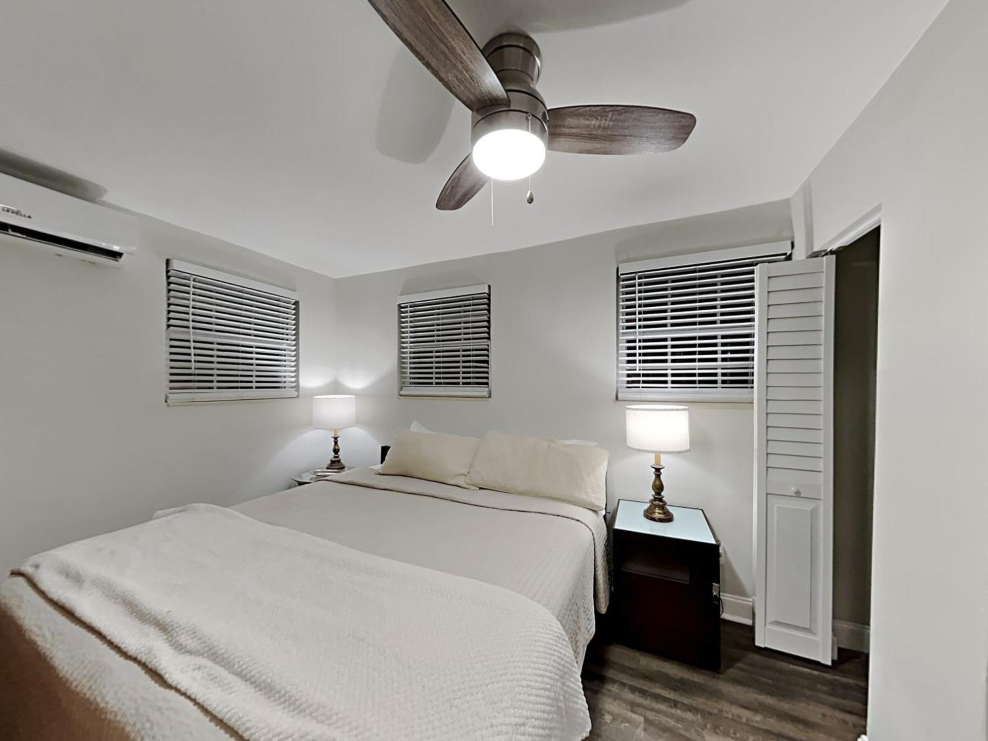 Private Rooms At Miami Centrally Located With Free Parking Ngoại thất bức ảnh